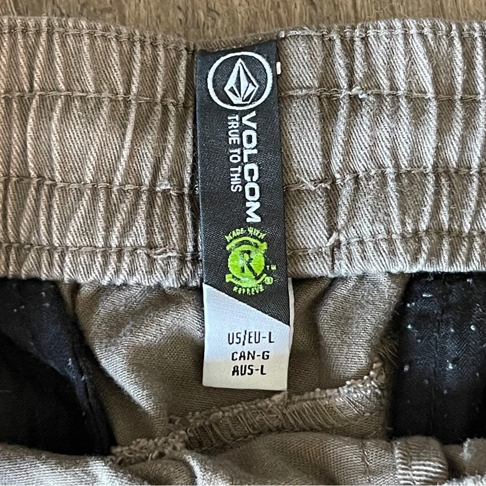 Volcom Khaki Colored Joggers Size Large - Picture 4 of 11